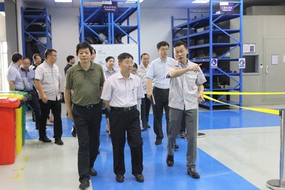 程道然深入東風鴻泰調(diào)研 聚焦塑料零部件研發(fā)新突破